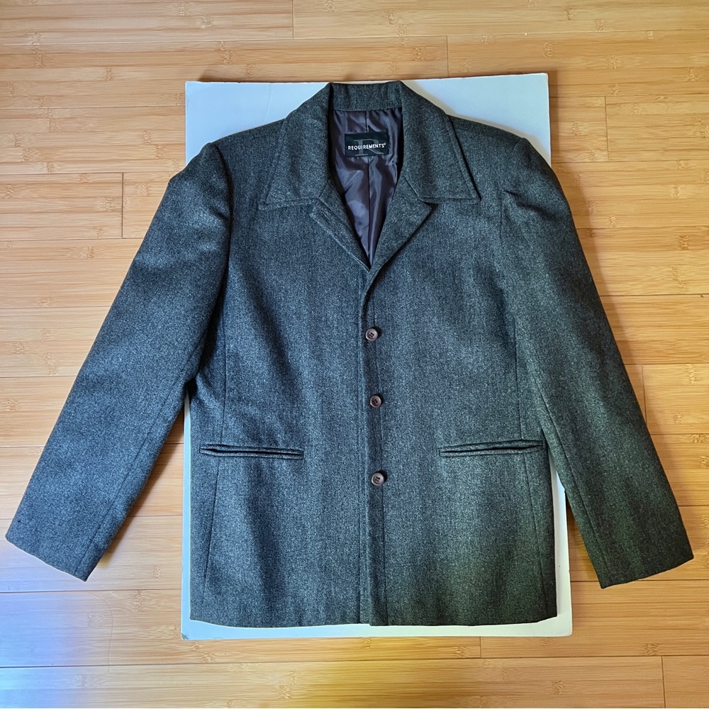 Requirements Fully Lined Unisex Gray Blazer with Pockets